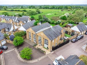 Photo 1- click for photo gallery